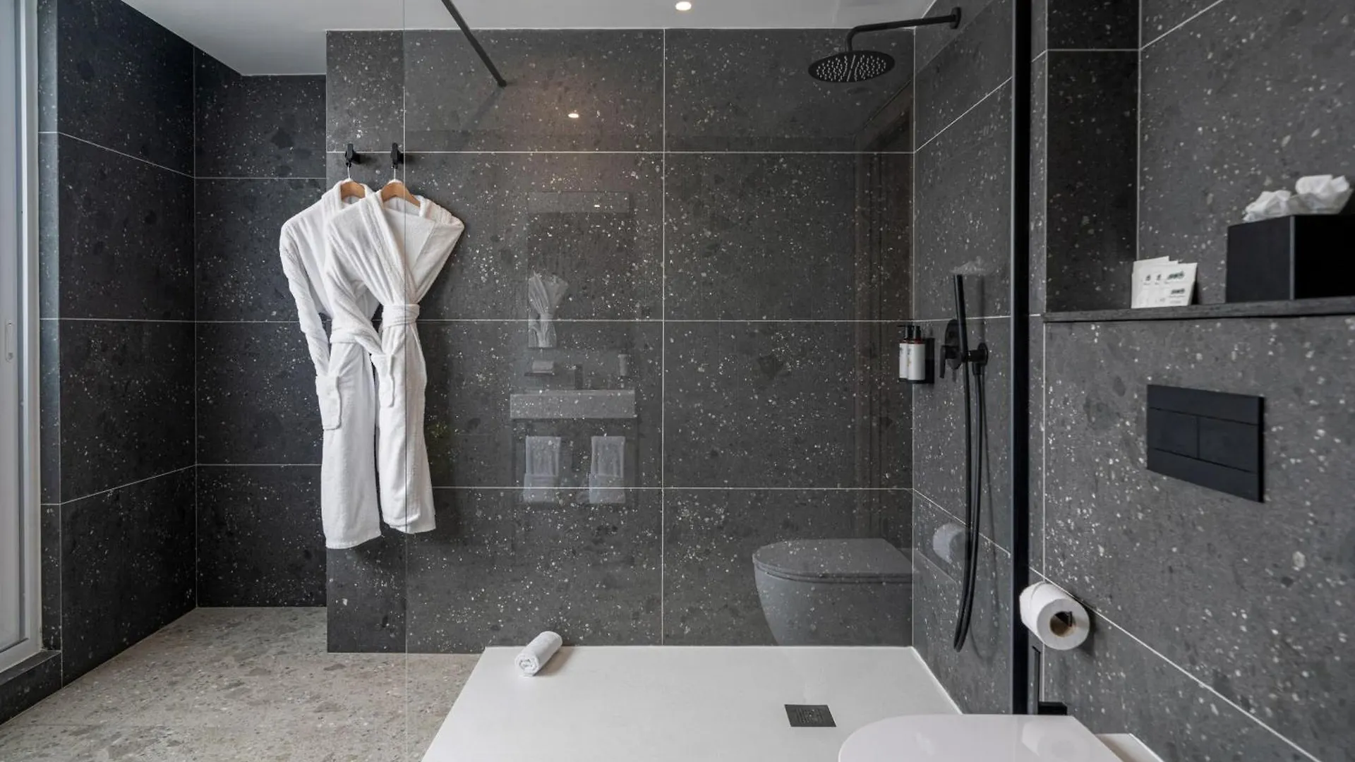 Hotel Mistral St Julian'S, Affiliated By Melia San Giuliano 3*,